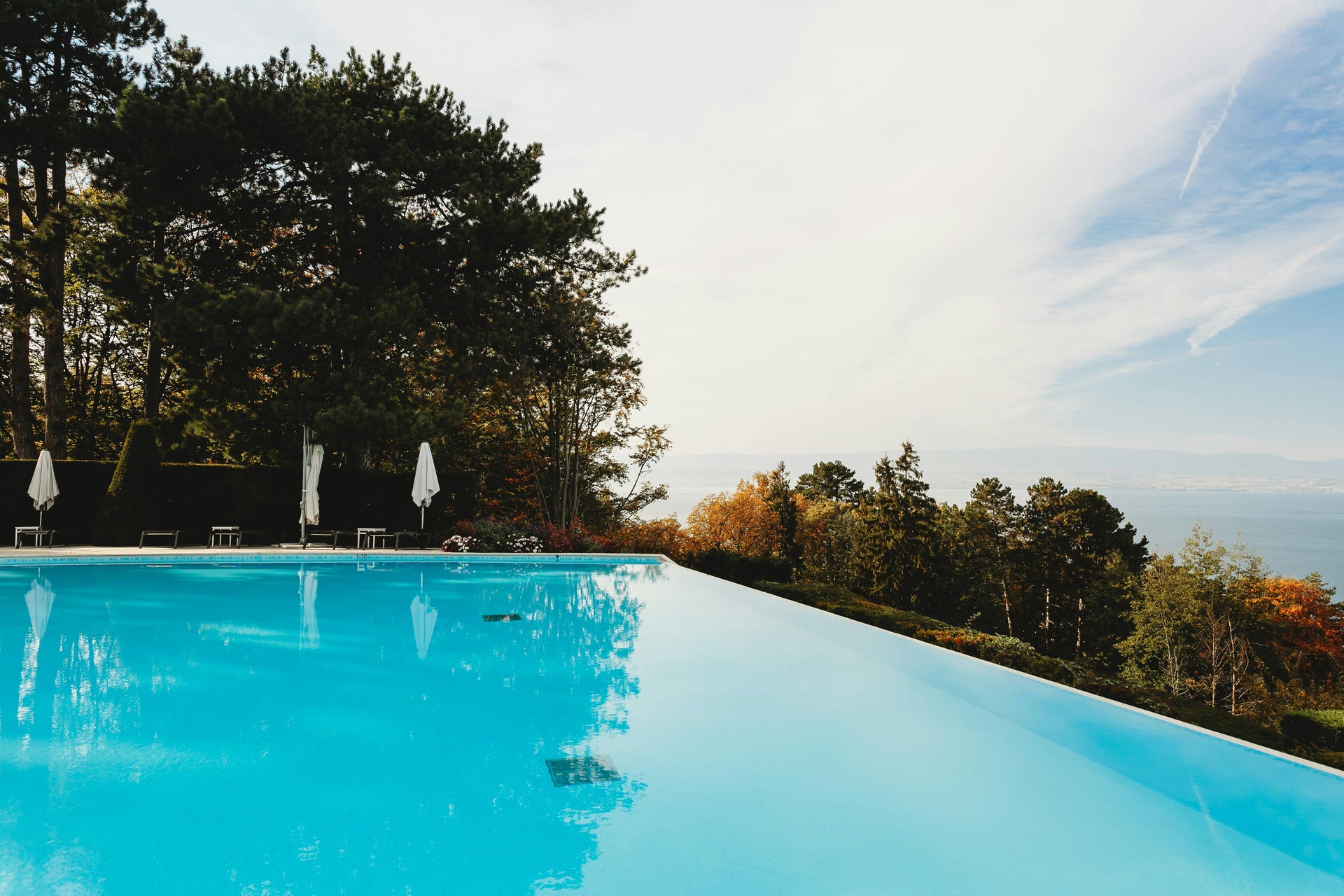 Den Pool auf den Winter vorbereiten: vollständige Checkliste und Fehler, die Sie vermeiden sollten